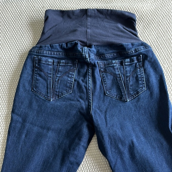 Motherhood Maternity Postpartum Jeans size Medium - Picture 3 of 4
